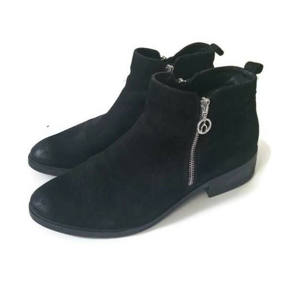 Shoes - Wishbone booties black suede sz 11M